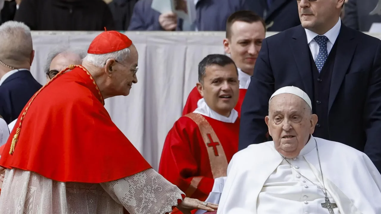 Papa Francisco delega en cardenales para ritos de Semana Santa y escribe el texto del Vía Crucis