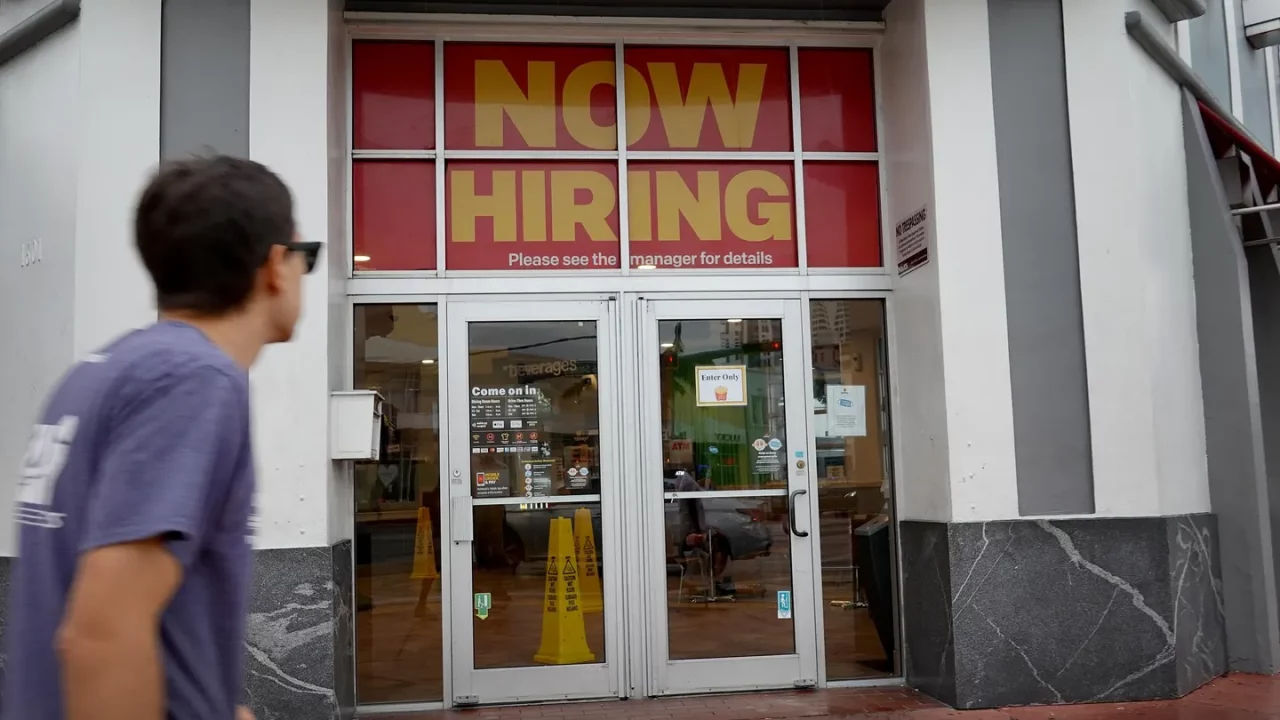 EU creó 177,000 puestos de trabajo en abril mientras Trump celebra el ‘fuerte empleo’