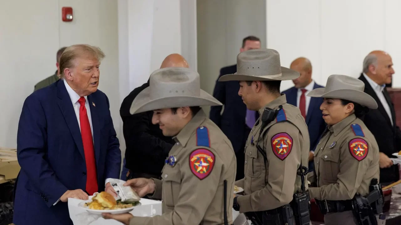 Los aranceles de Trump a China amenazan con encarecer su agenda migratoria