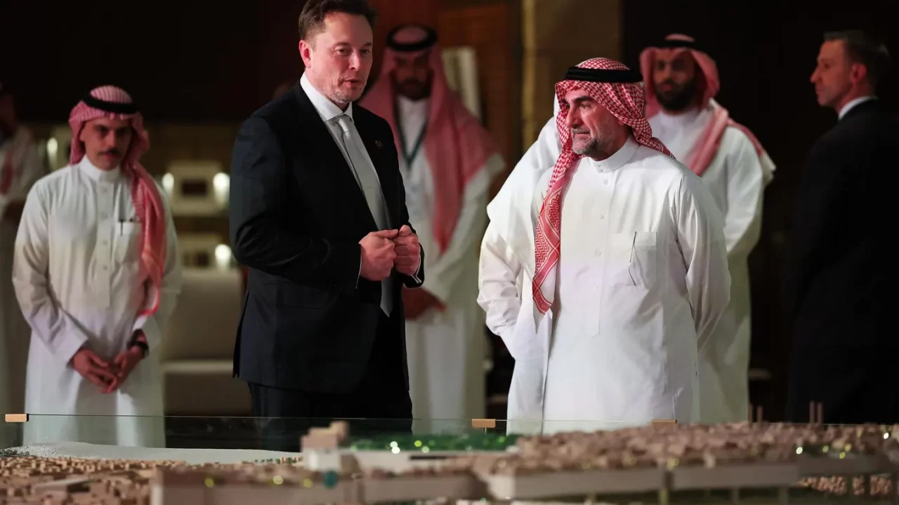 El viaje de Musk a Arabia Saudita pone fin a su ola de acuerdos en el Golfo