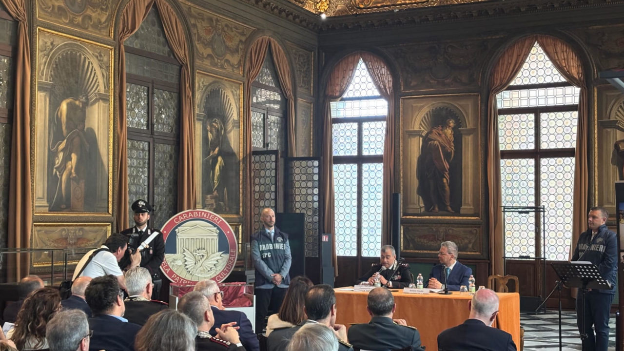 Un incunable robado en el que Colón comunica su hallazgo del Nuevo Mundo vuelve a Venecia