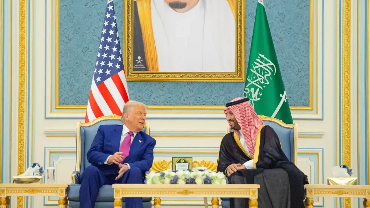 Trump anuncia que Arabia Saudí invertirá 600,000 mdd en Estados Unidos