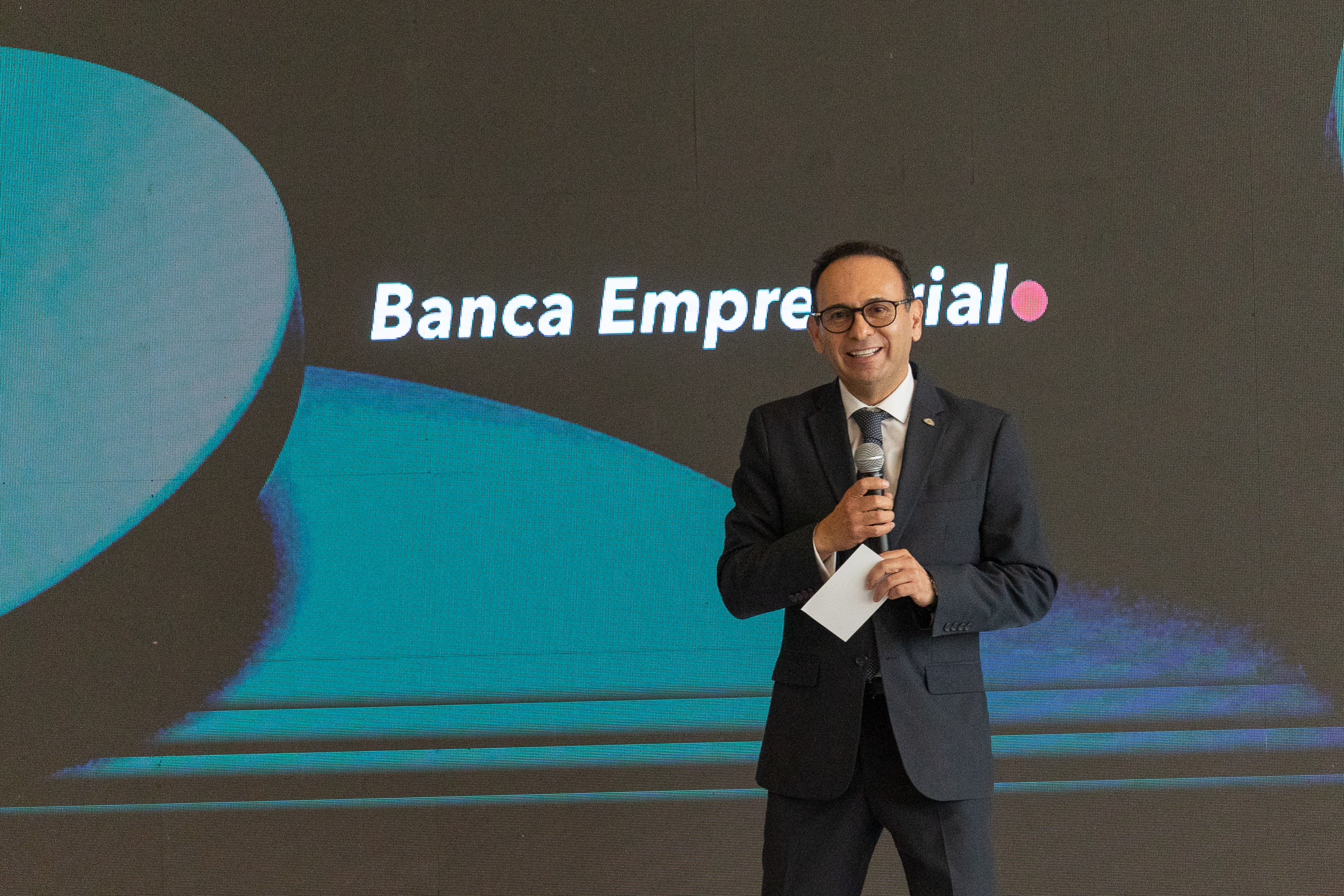 Banca Empresarial Azteca reúne a líderes de cámaras y destacados empresarios del occidente del país
