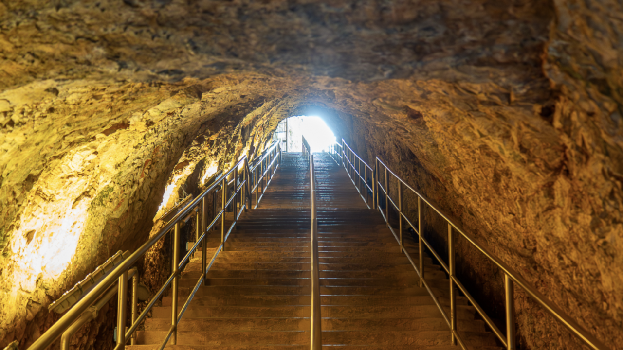 Conoce las cuevas de Castellana: las poéticas maravillas subterráneas de Apulia