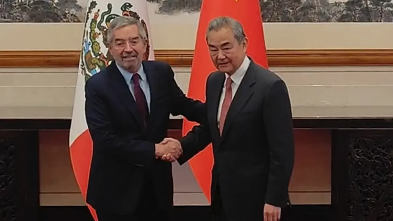 Canciller de la Fuente destaca en Pekín la histórica ‘relación comercial’ con China