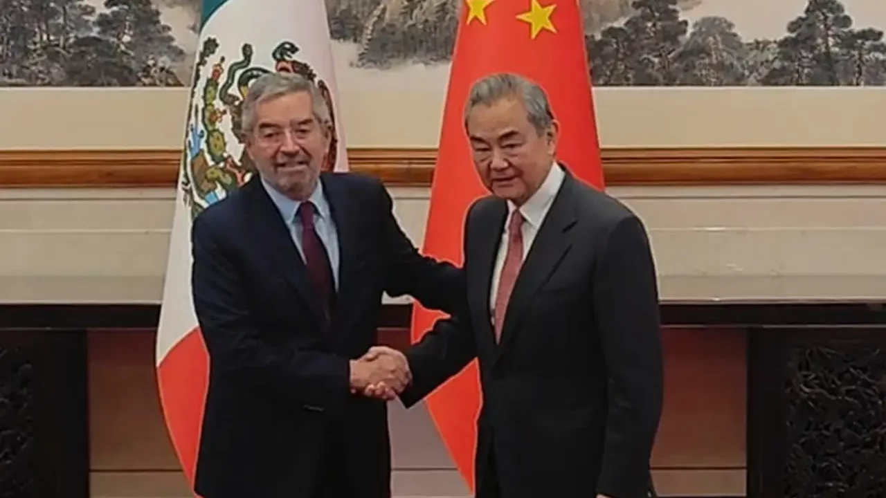Canciller de la Fuente destaca en Pekín la histórica ‘relación comercial’ con China