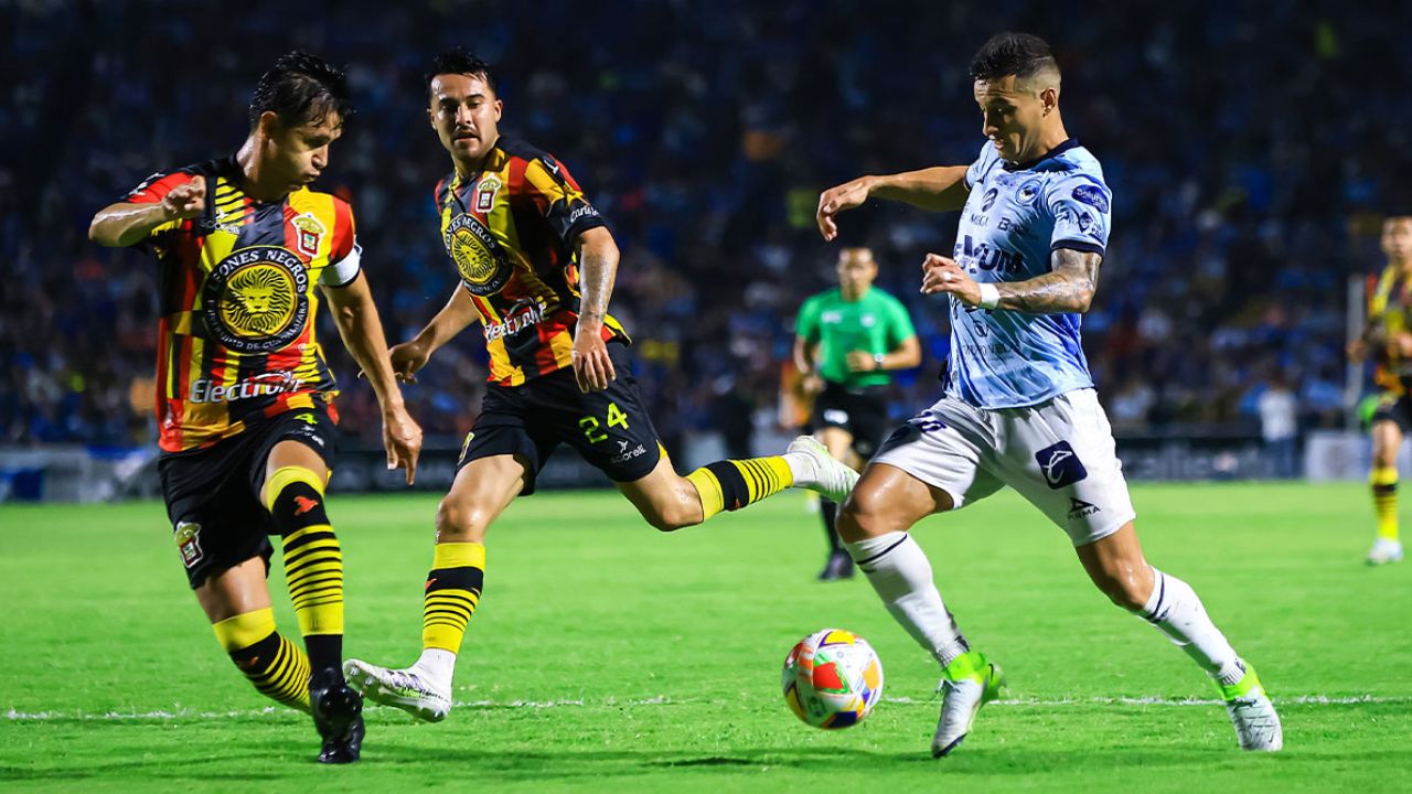 Clubes demandan a la FMF para exigir el regreso del ascenso y descenso