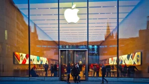 Apple-India-iPhone-Tata