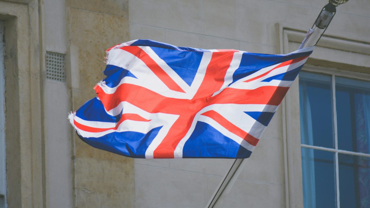 Extrema derecha británica arrebata escaño a laboristas y afianza su ascenso en elecciones locales