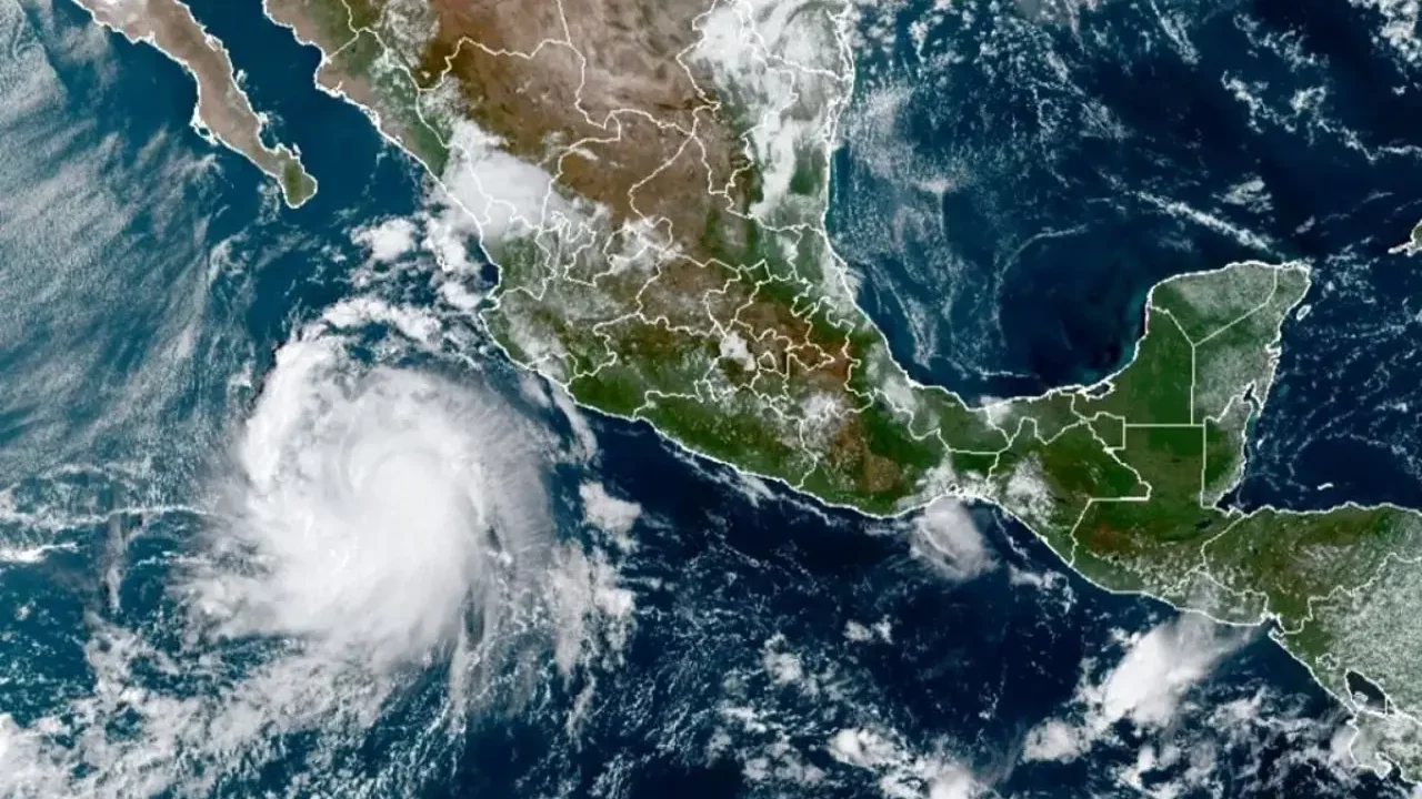 Sube a 90% el potencial de formarse el primer ciclón de la temporada en el Pacífico mexicano
