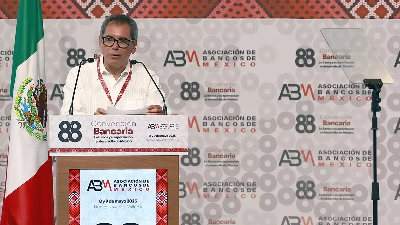 SHCP condena el ‘huachicol fiscal’ porque evade el pago de impuestos