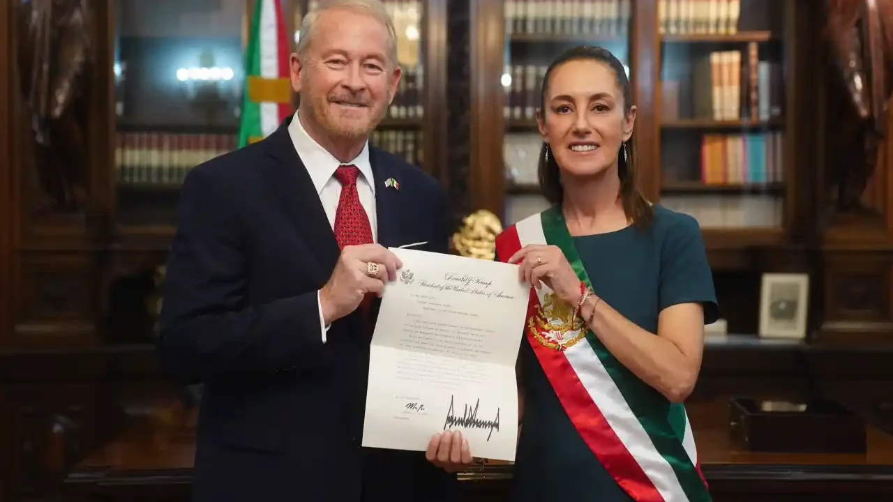Sheinbaum recibe al nuevo embajador de EU en medio del optimismo y pese a tensiones