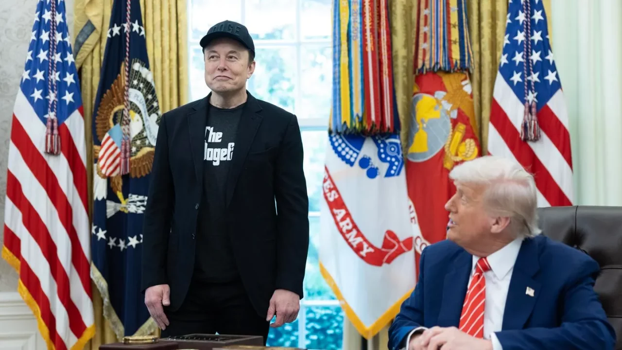Elon Musk dice que no quiere asumir la responsabilidad de las acciones de la administración Trump