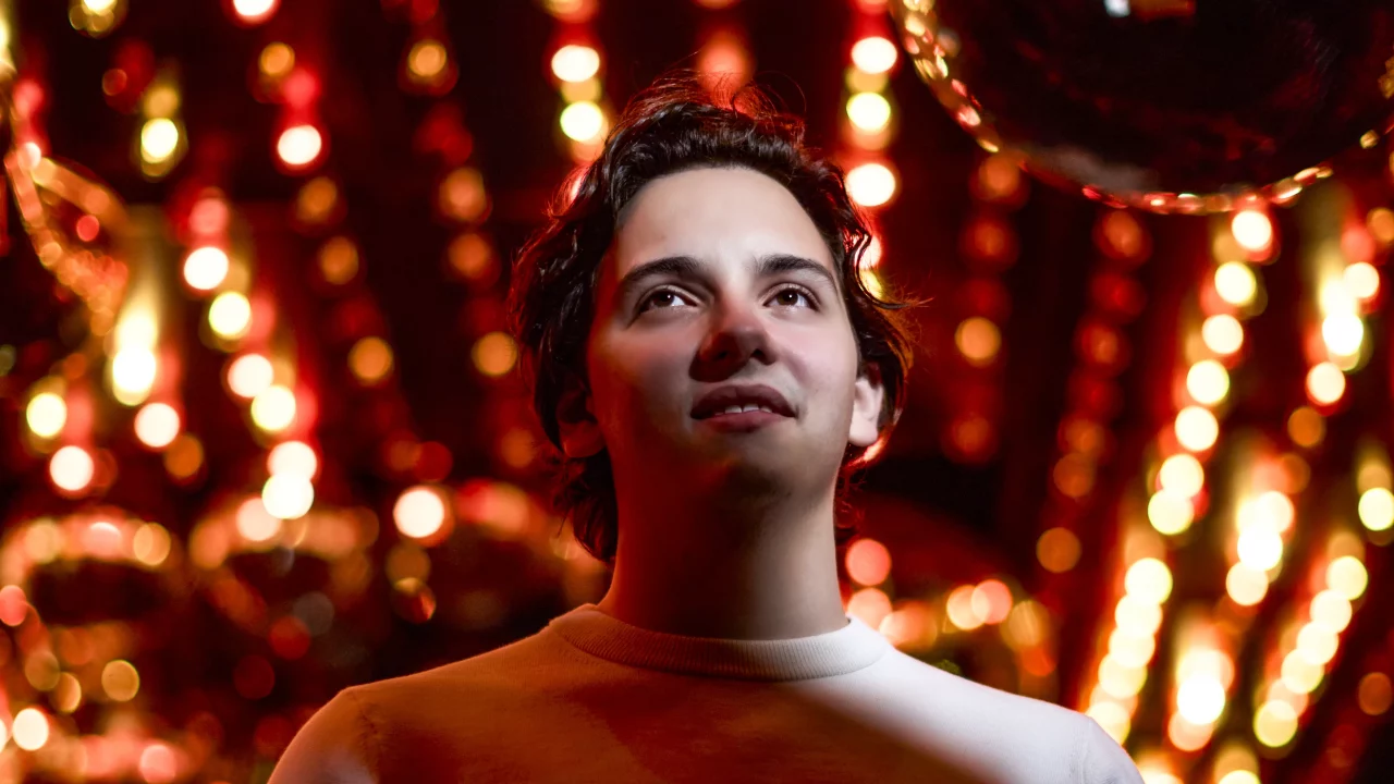 30 under 30 2025 | Julián Ríos: el joven que desafía a la medicina tradicional