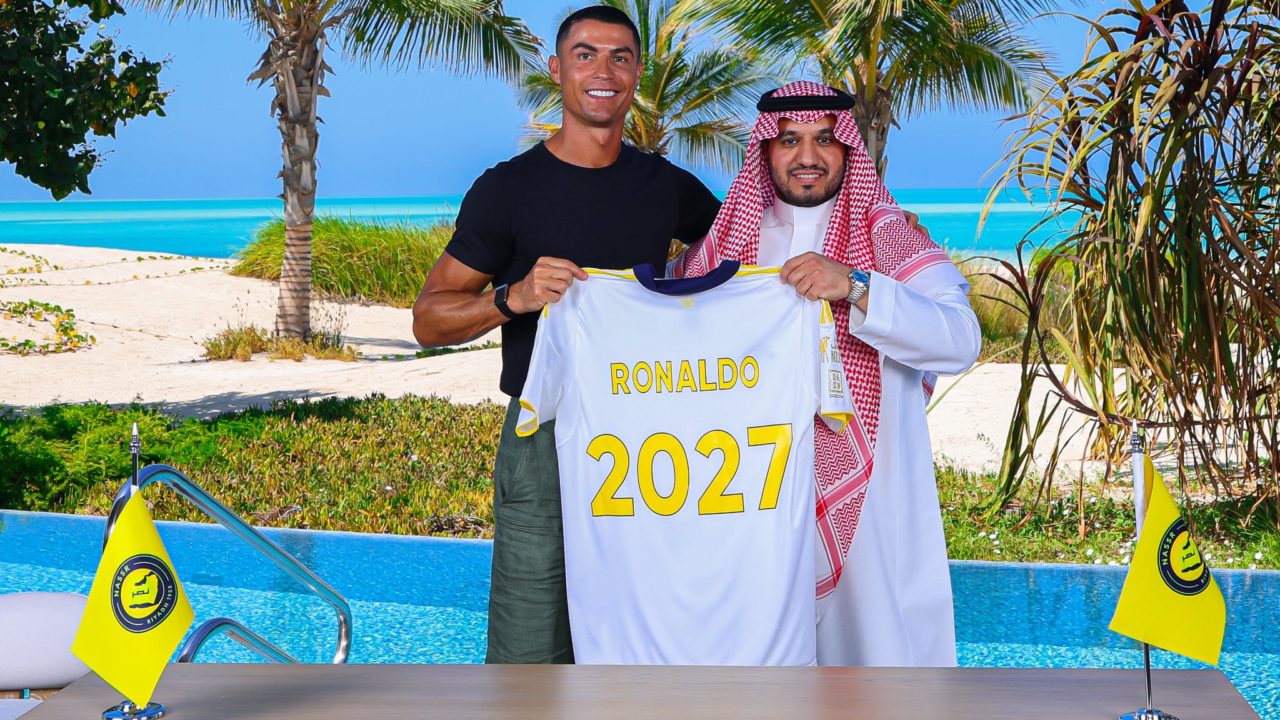 Cristiano Ronaldo renueva con el club saudí Al Nassr hasta 2027