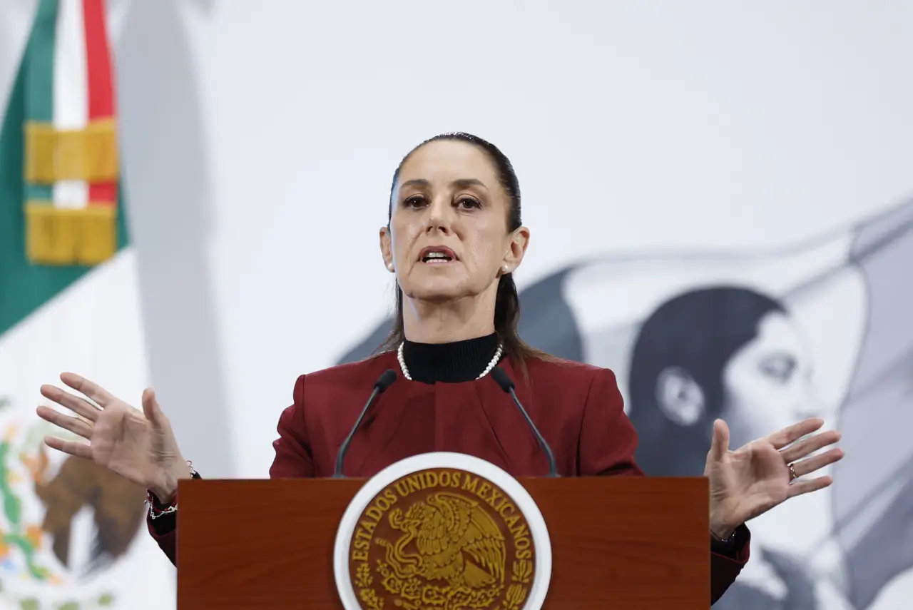 Sheinbaum niega tener información sobre presunto espionaje de CJNG a agentes de la DEA