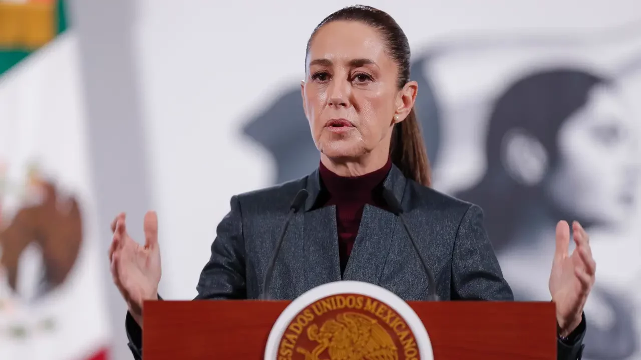 Sheinbaum descarta paro de proveedores pese a persistentes deudas de Pemex