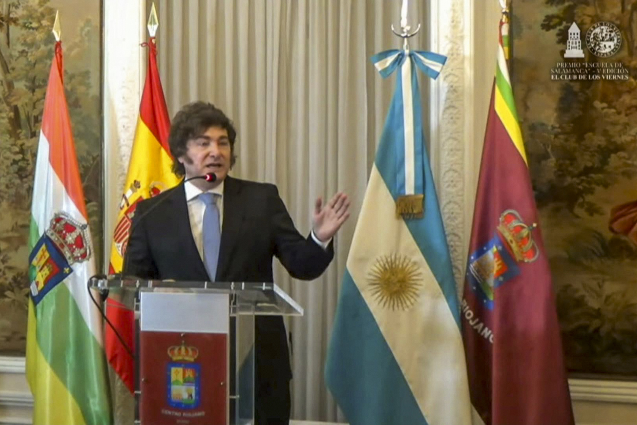 Milei defiende en Madrid su plan económico y asegura que ‘ajustar al Estado fue expansivo’