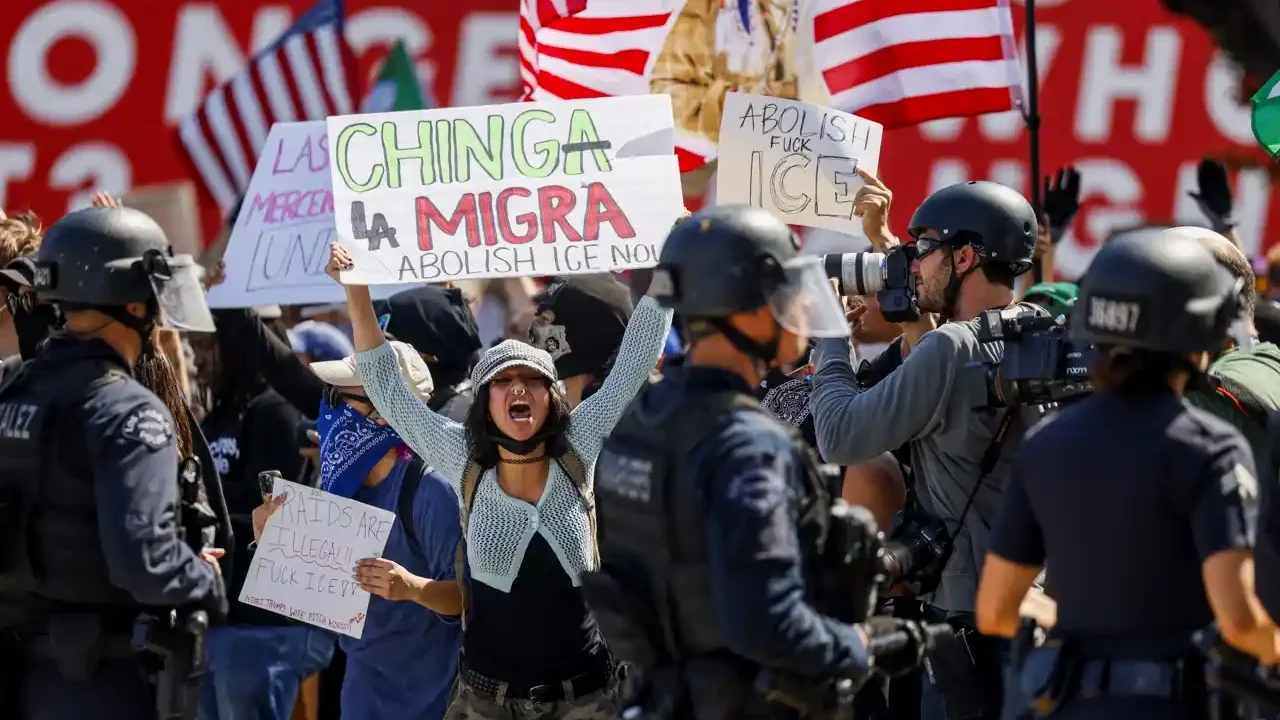 Marines llegan a Los Ángeles por orden de Trump tras protestas más moderadas