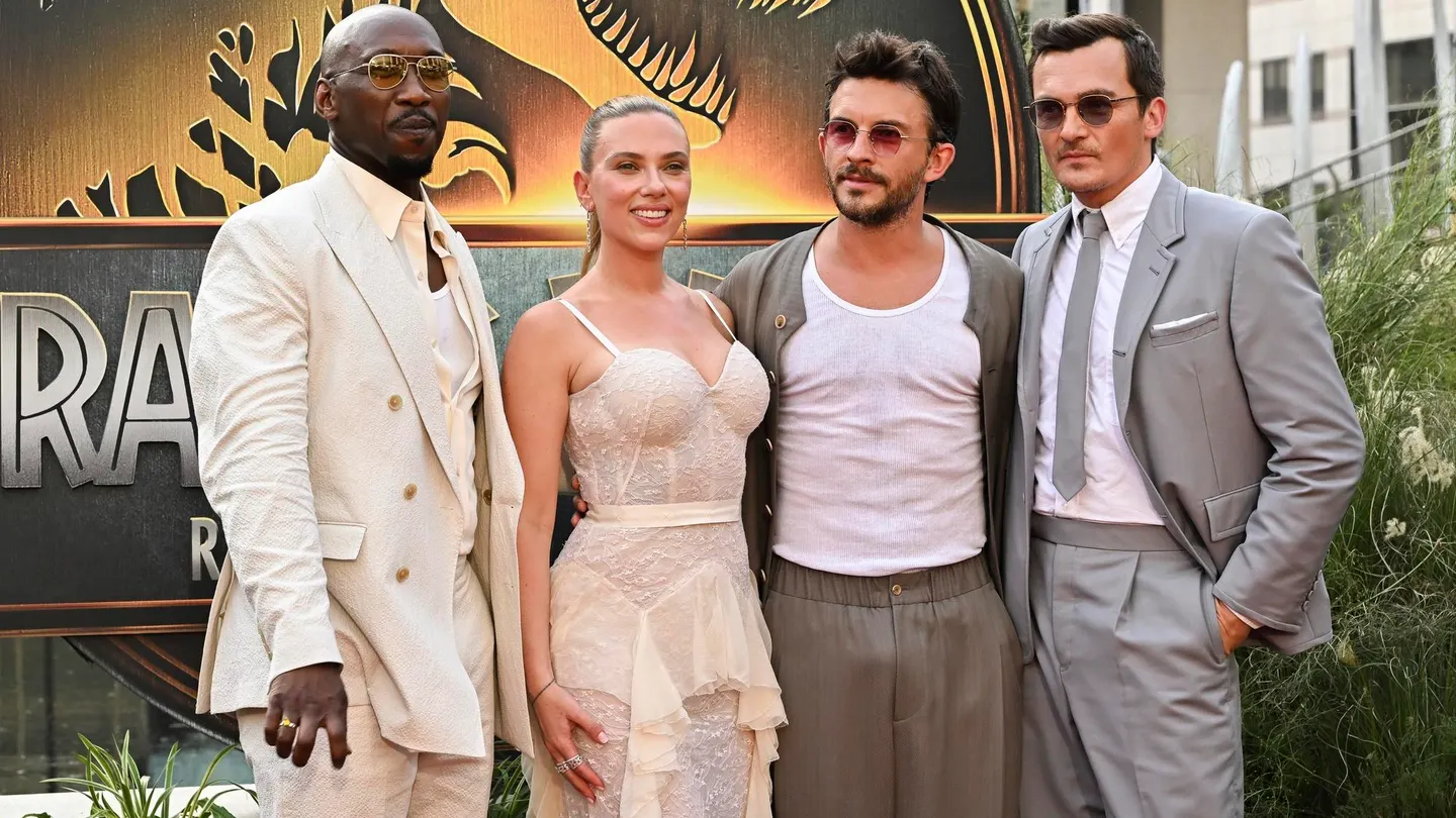 ‘Jurassic World Rebirth’ domina la taquilla con 318 mdd el fin de semana, pero aún está por detrás de las entregas anteriores