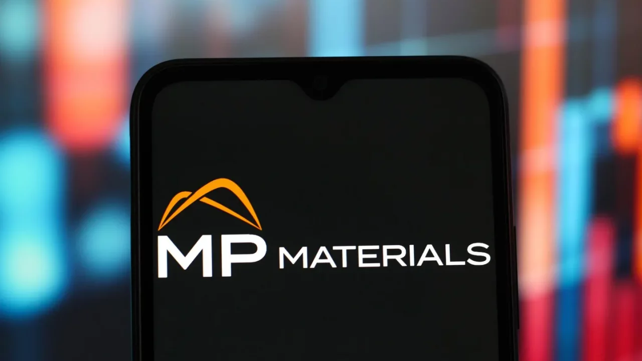 Acuerdo de 500 mdd de Apple con MP Materials, la única mina de tierras raras de EE.UU., dispara las acciones