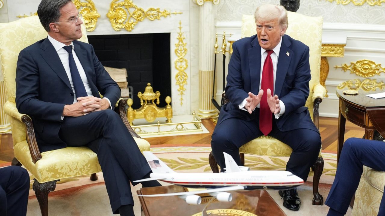 Trump dice que enviará armas para Ucrania a los socios de la OTAN ‘y ellos las pagarán’