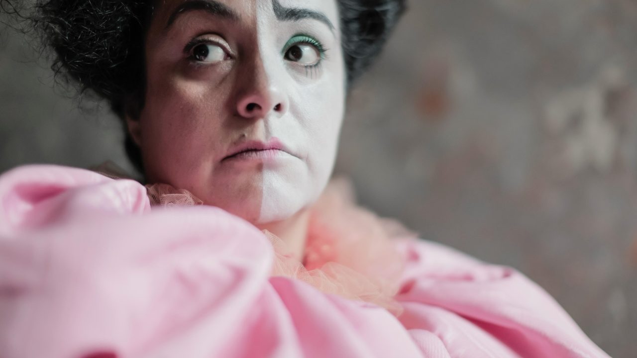 El arte sin palabras de “Chula the clown”