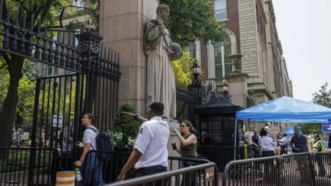 Universidad de Columbia pagará más de 200 mdd para resolver investigaciones de Trump en su contra