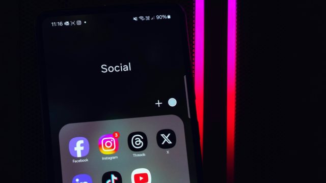 adicción redes sociales-juicio-Google-Meta