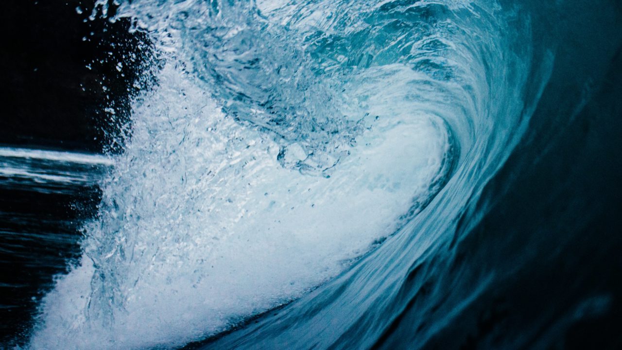 Un gran terremoto sacude el lejano oriente de Rusia, provocando advertencias de tsunami en todo el Pacífico