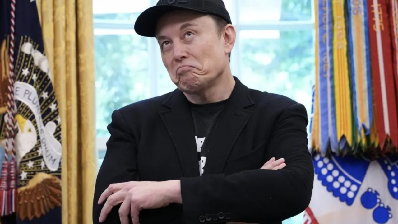 xAI de Elon Musk publicó cientos de miles de conversaciones del chatbot Grok