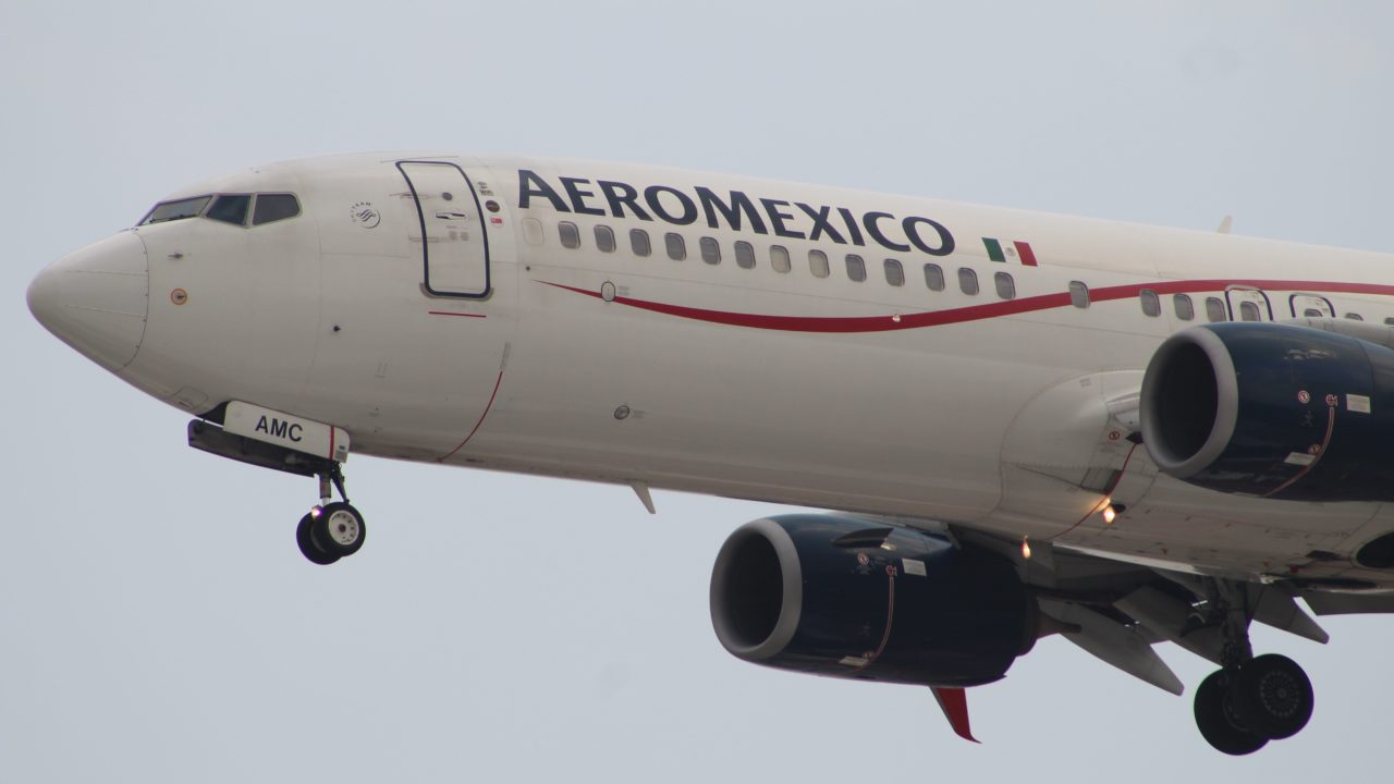 Aeroméxico pide a tribunal de EU bloquear orden que obliga a terminar alianza con Delta