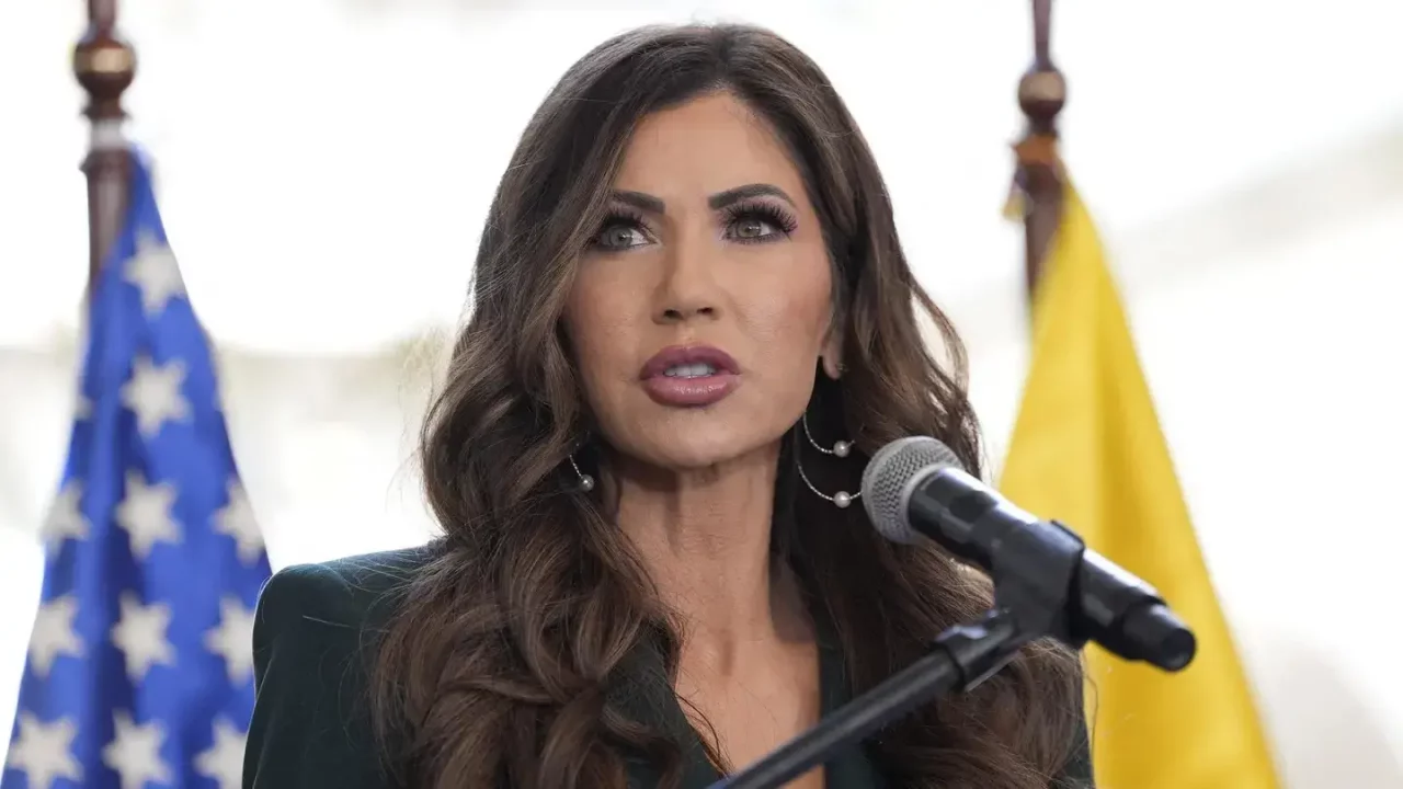 Kristi Noem critica la interpretación de ‘South Park’ como ‘perezosa y mezquina’