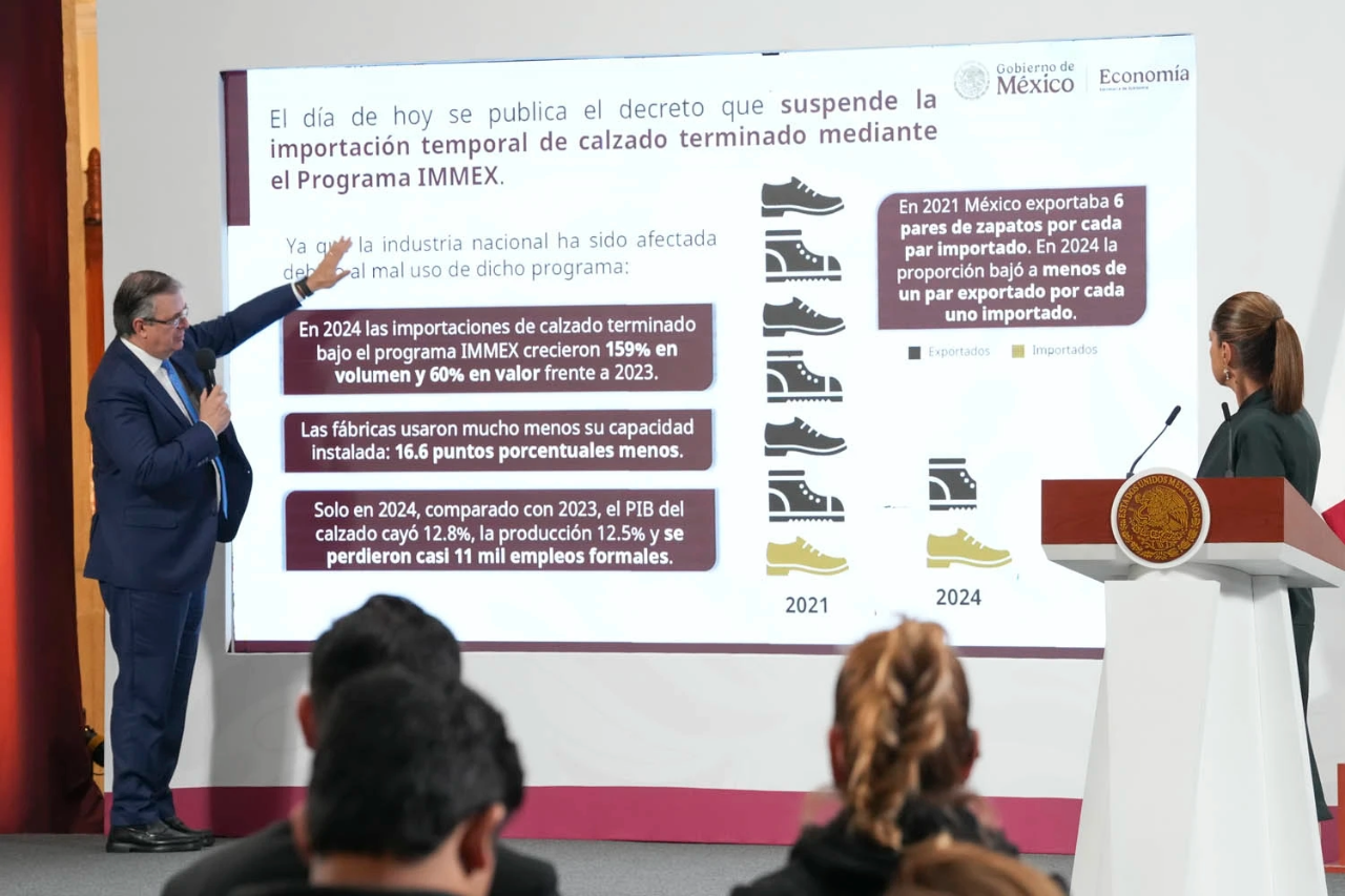 Ebrard anuncia decreto que prohíbe la importación de calzado finalizado para reforzar la industria nacional