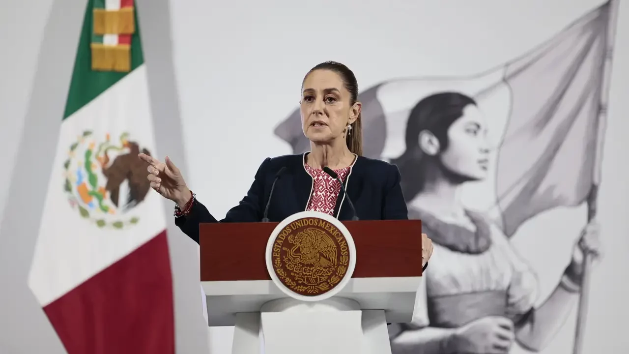 Sheinbaum descarta invitar a AMLO a su primer informe de gobierno