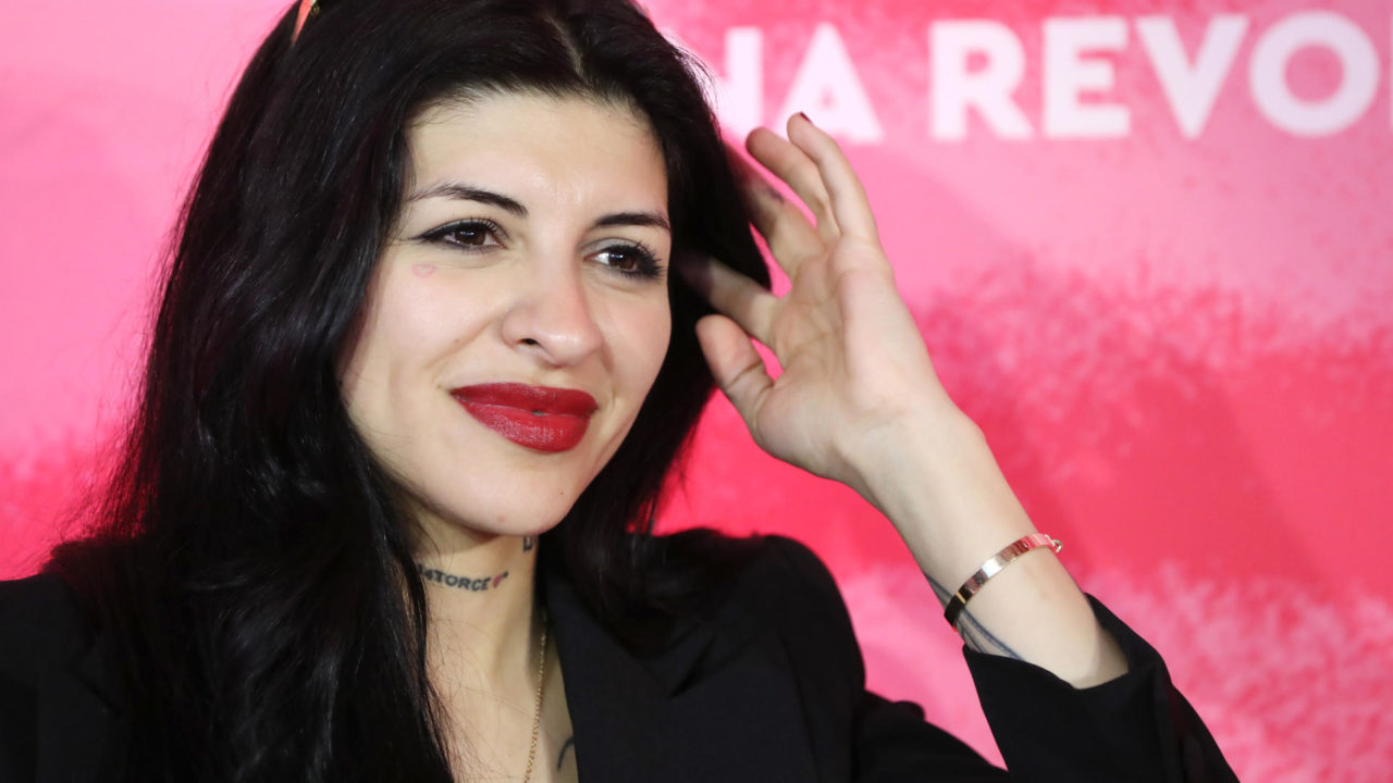 Cazzu presenta en México libro que revoluciona con ‘feminismo’ la música y el perreo