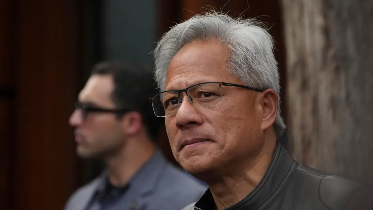 Las 10 personas más ricas del mundo se volvieron 33,000 mdd más millonarias después del discurso de Powell en Jackson Hole