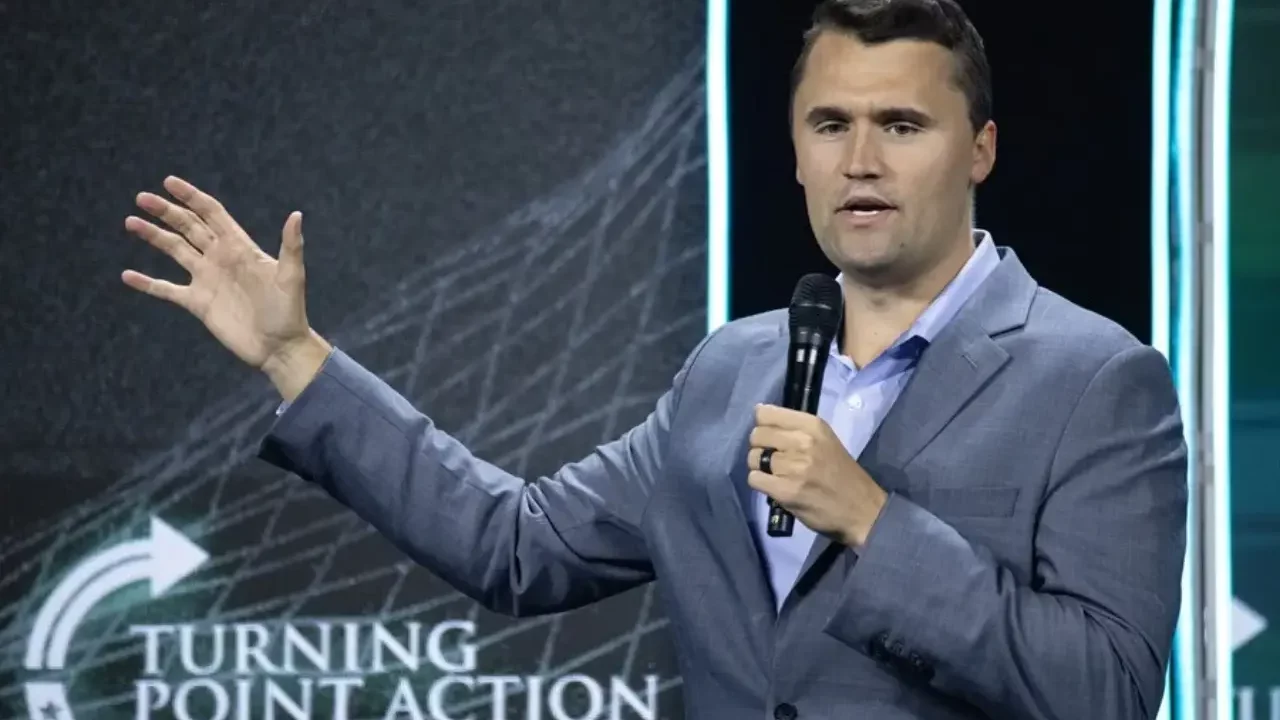 La munición usada para matar a Charlie Kirk llevaba grabados los mensajes ‘Hey, fascista’ y ‘Bella Ciao’