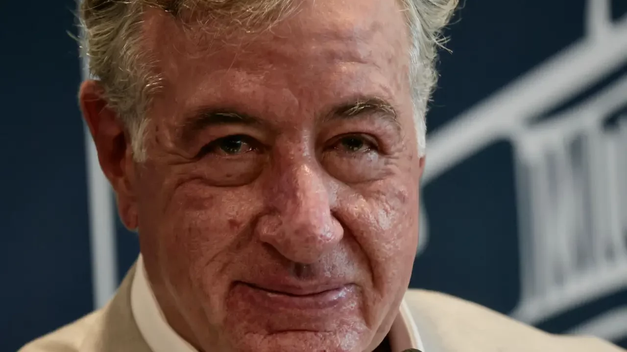 Chico Pardo descarta por ahora aumentar su participación en Banamex