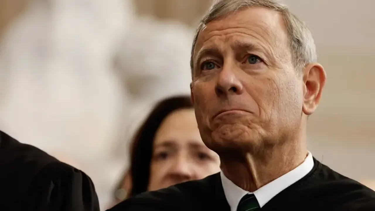 En los 20 años de John Roberts, la Corte Suprema de EU dio un dramático giro hacia la derecha