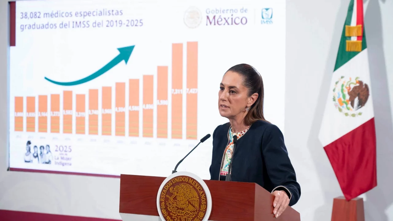 Sheinbaum subraya que México continuará su convenio para recibir a más médicos cubanos