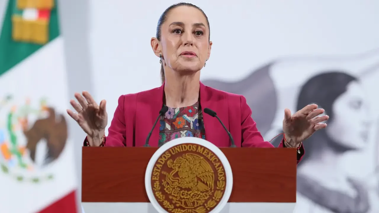 ‘Es parte de una campaña de calumnias’: Sheinbaum sobre amparos de hijos de AMLO