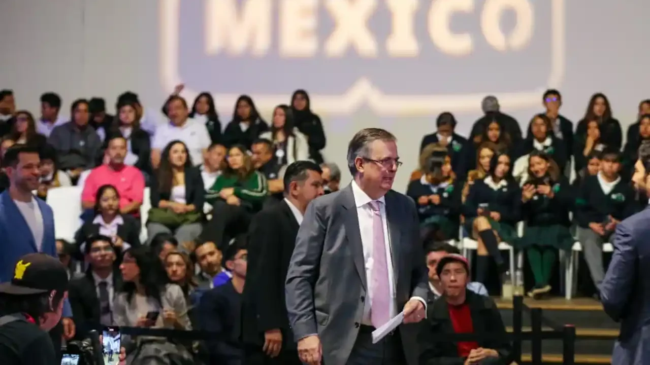 Gobierno esperará publicación de nuevos aranceles de Trump antes de responder