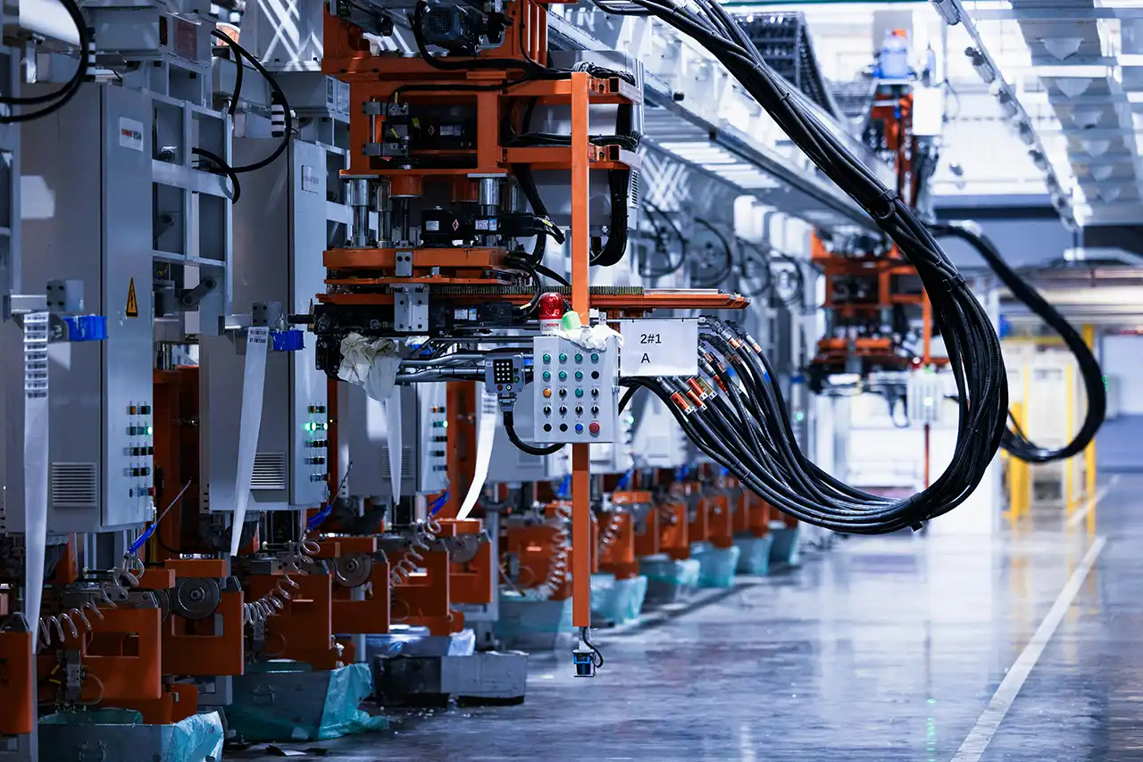 Prevén que en 2027 opere la primera dark factory de electrodomésticos en Nuevo León
