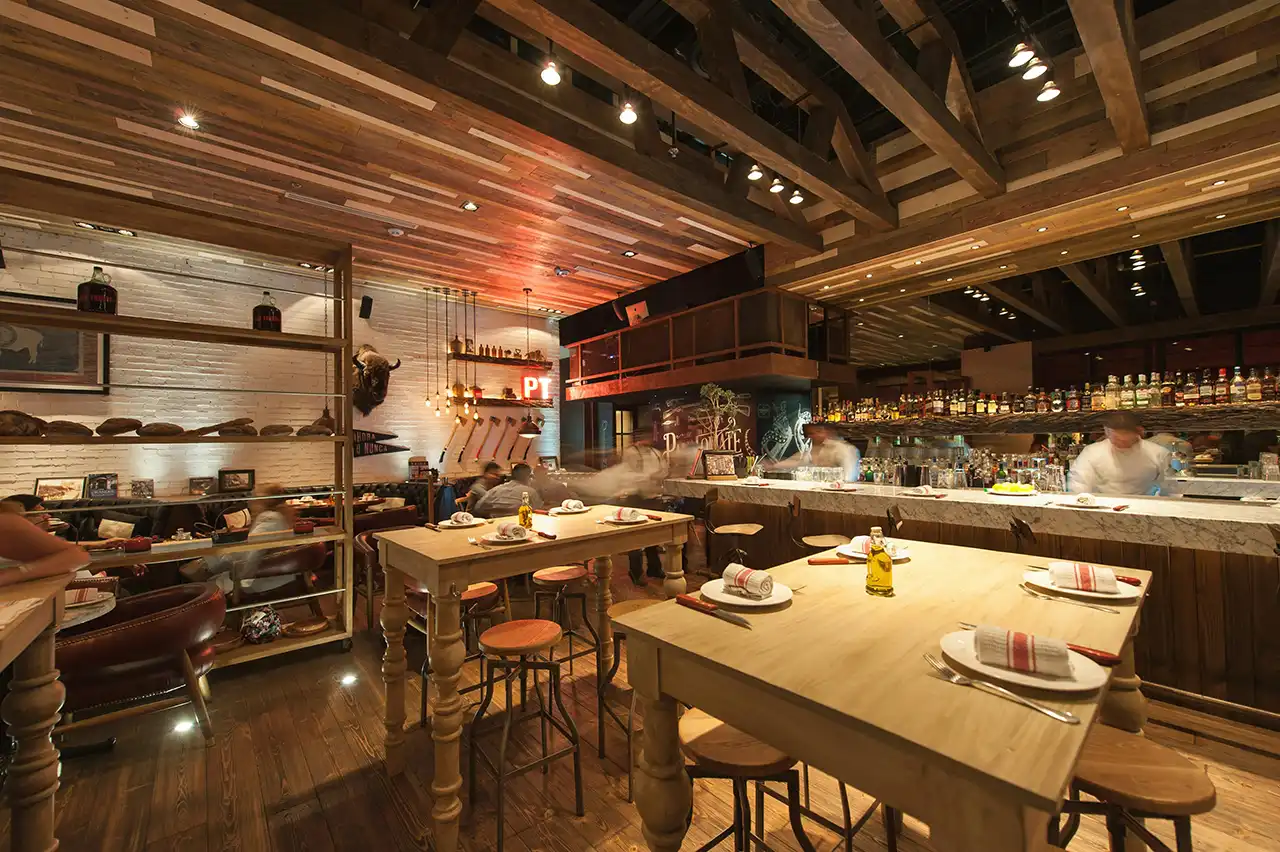 Cocina chica, gran restaurante: no todo en los negocios son los presupuestos