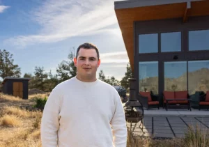 30 Under 30-prodigios-software-Wander-Airbnb-startup-alquileres- lujo