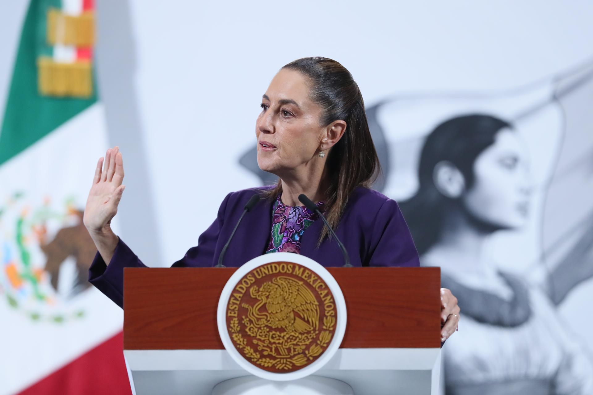 Sheinbaum busca coordinación marítima con EU tras ataque a lancha en aguas internacionales
