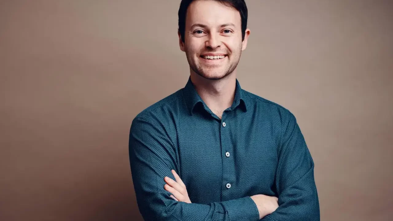 Wayve, la startup de conducción autónoma, negocia financiamiento de 2,000 mdd