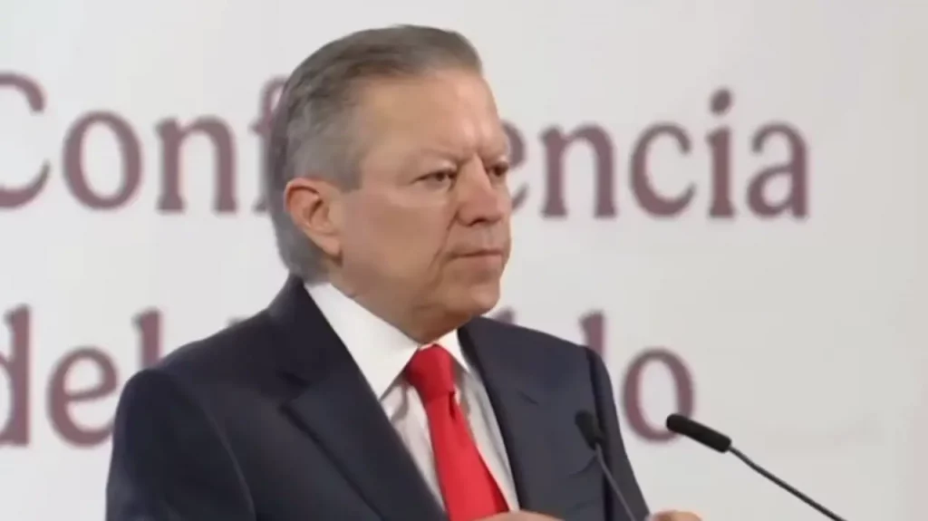 Arturo_Zaldivar