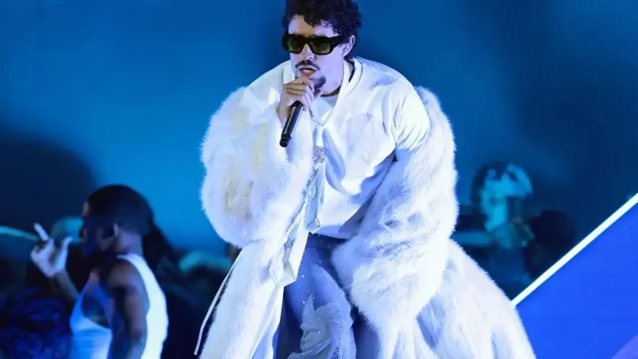 Bad Bunny recupera la corona: es el artista más escuchado en Spotify en 2025